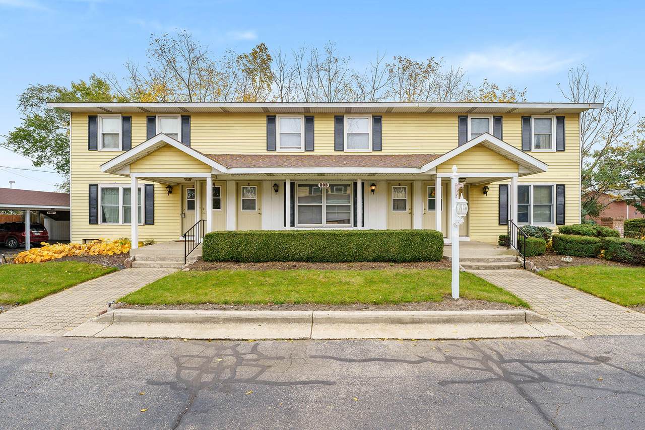 205 34th Street - Photo 1