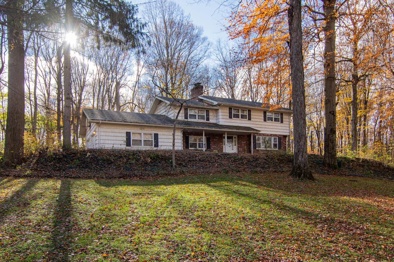 1710 Harrah Road - Photo 1