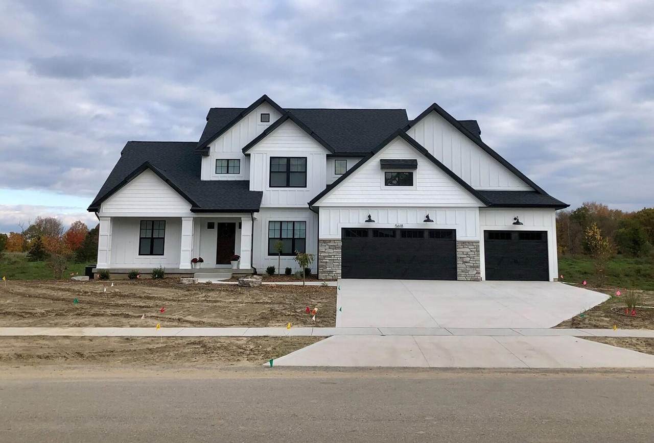 4884 Prairie River Drive - Photo 1