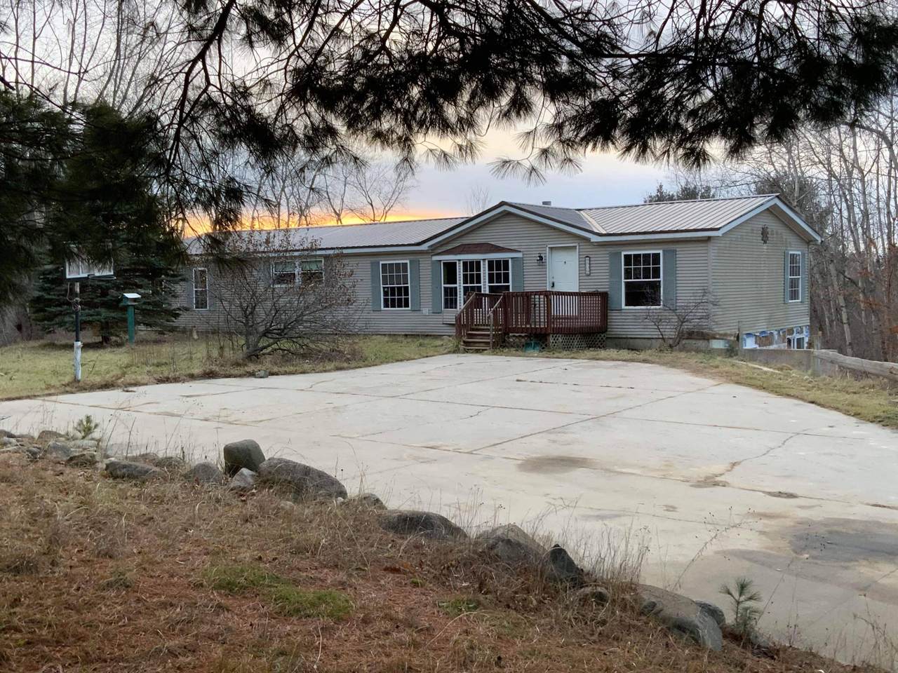6939 170th Avenue - Photo 1