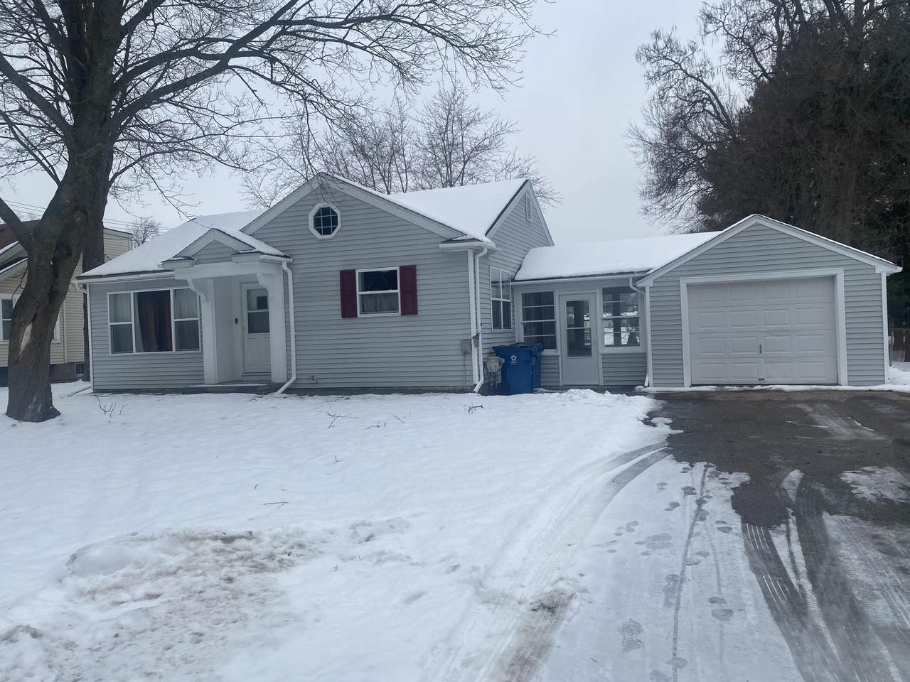 2806 Alamo Avenue - Photo 1