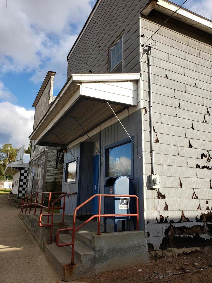 18 Main Street - Photo 1