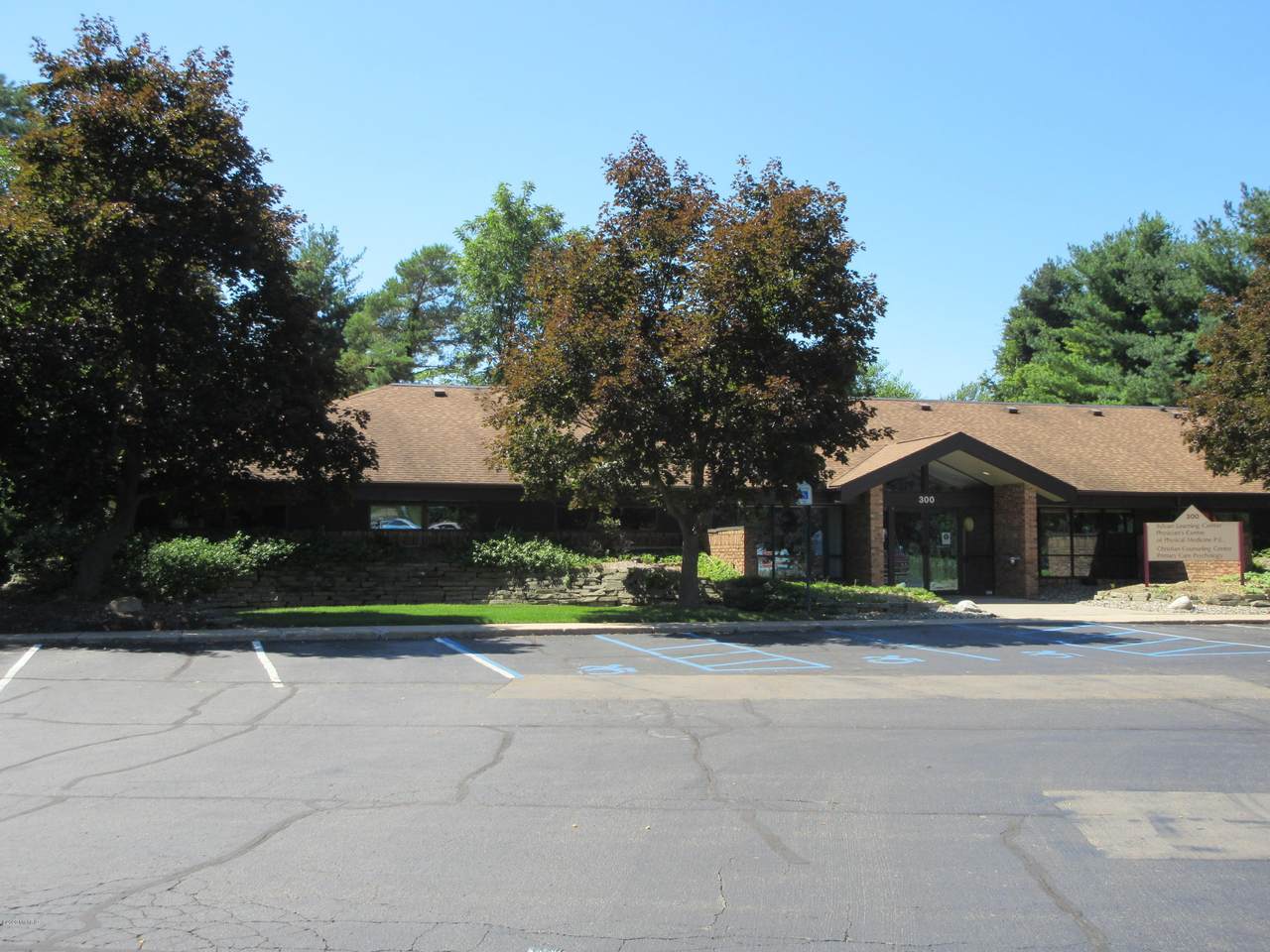 4625 Beckley Road - Photo 1