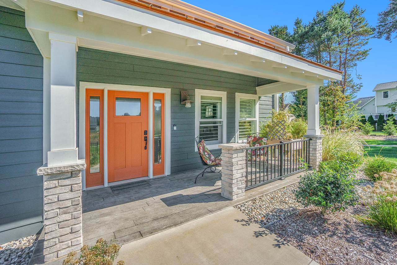 8203 Coneflower Cove - Photo 1