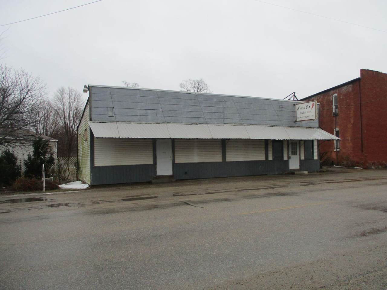 53349 Fulton Road - Photo 1
