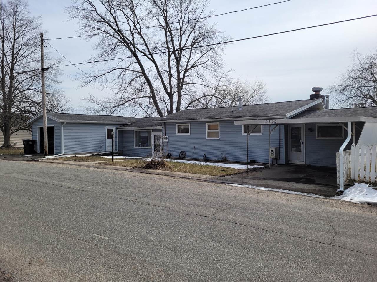 2403 Wasabinang Street - Photo 1