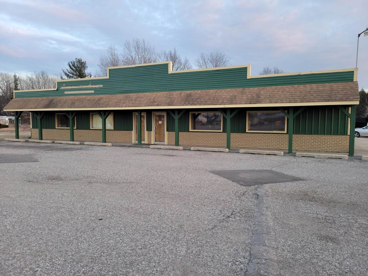 4444 14 Mile Road - Photo 1