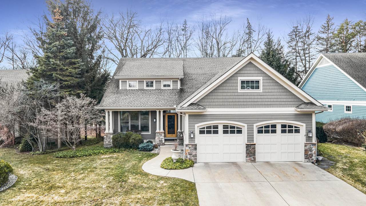 2906 Woodgate Lane - Photo 1