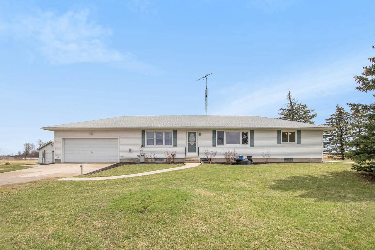 7401 Lipp Highway - Photo 1