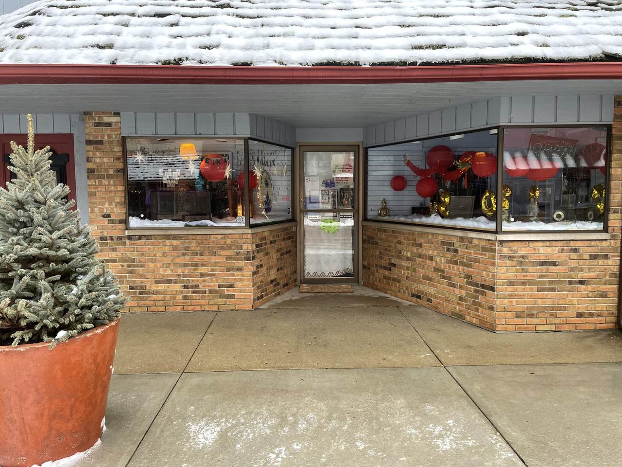 106 Locust Street - Photo 1