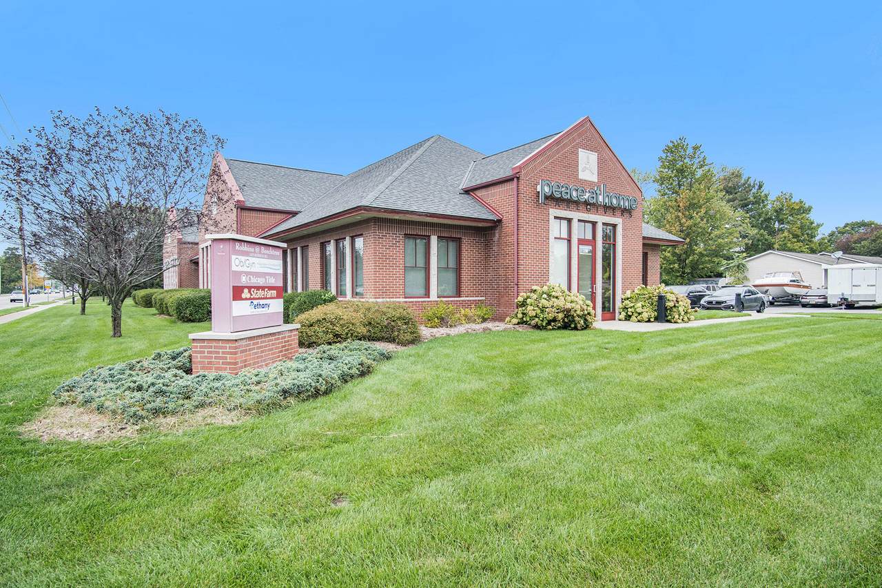 1475 Robbins Road - Photo 1