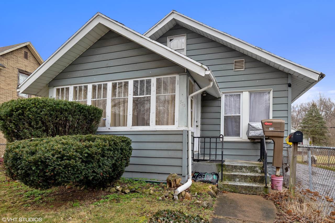 770 La Salle Street - Photo 1