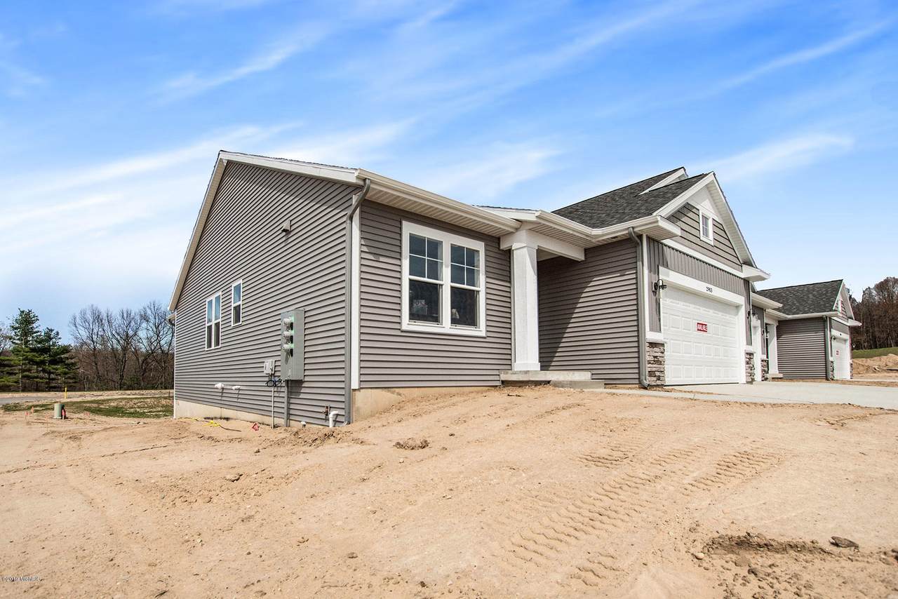 2904 Veld Creek Drive - Photo 1