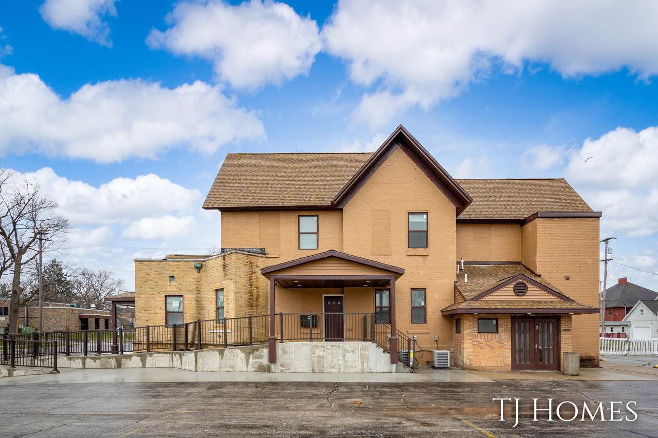 1415 Peck Street - Photo 1