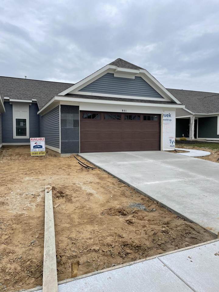 941 Harper Woods Drive - Photo 1