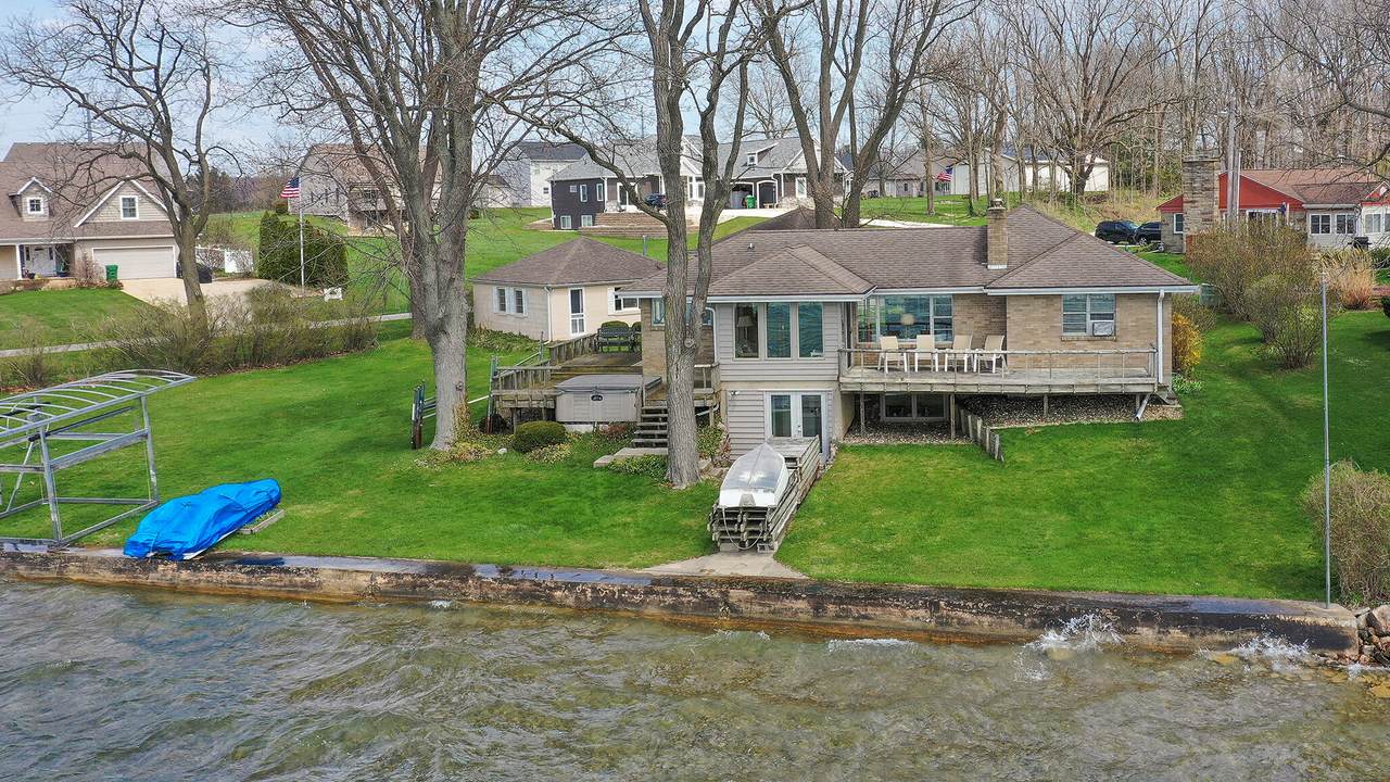 21143 Geneva Lane - Photo 1