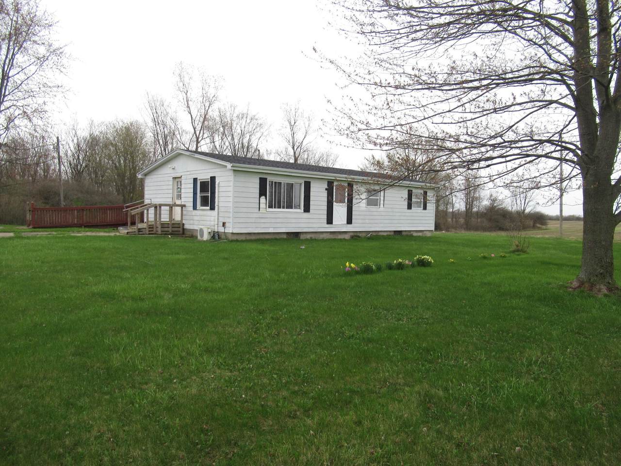 11651 Meridian Road - Photo 1