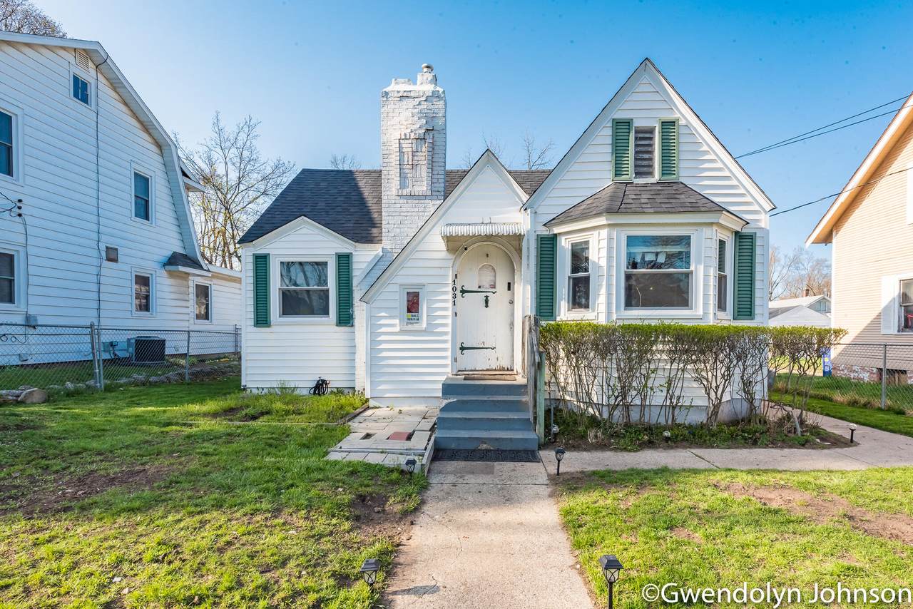 1031 Evergreen Street - Photo 1