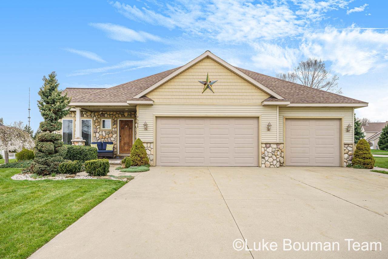 9353 Bluff Lake Street - Photo 1