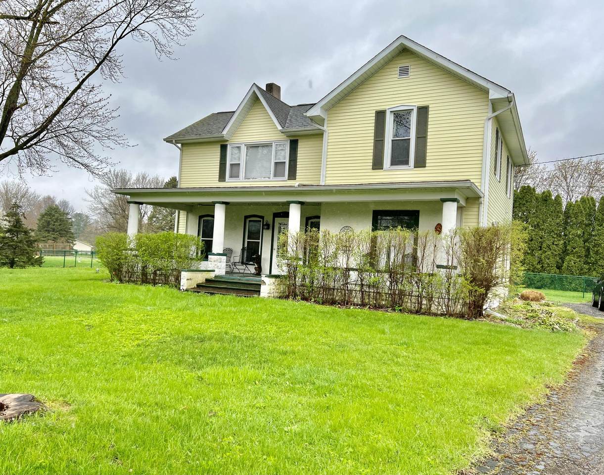 688 Union City Road - Photo 1