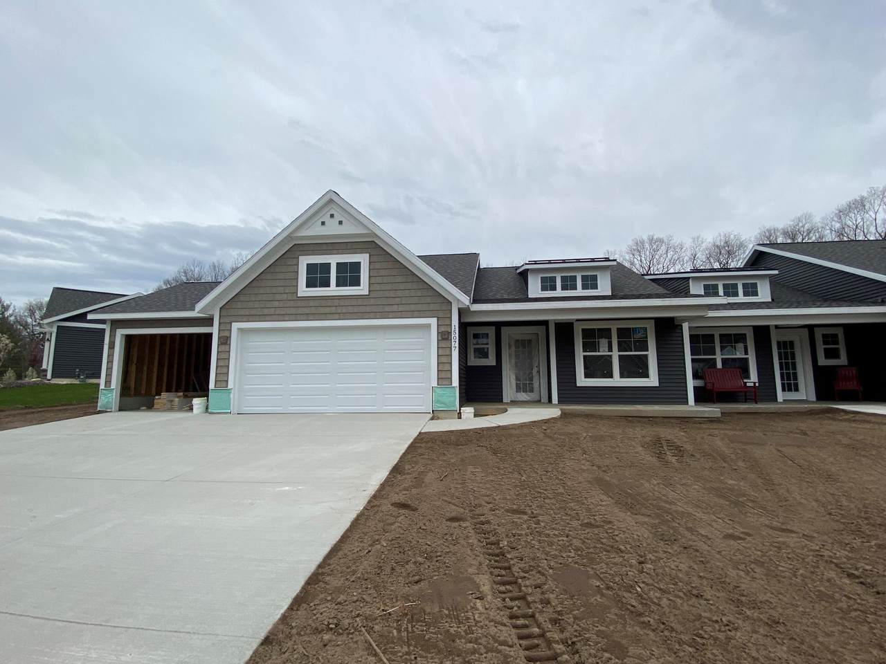 15077 Kingfisher Way - Photo 1