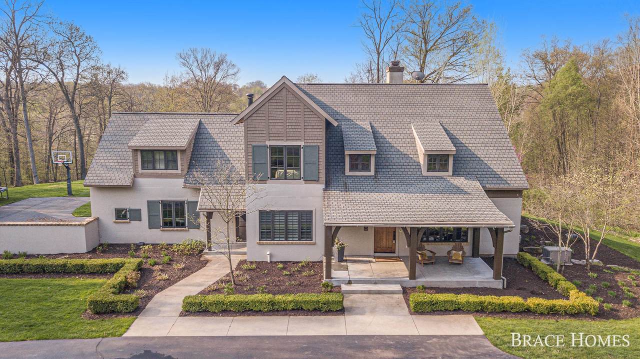 1547 Lookout Farm Drive - Photo 1