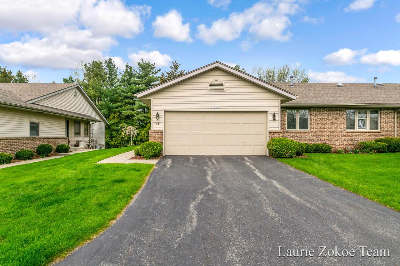 1031 Country Gardens - Photo 1