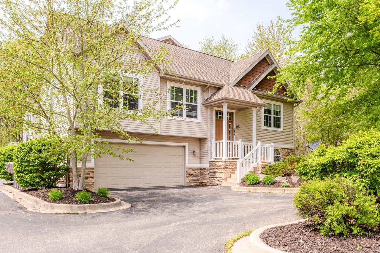 3480 Rivers Edge Drive - Photo 1