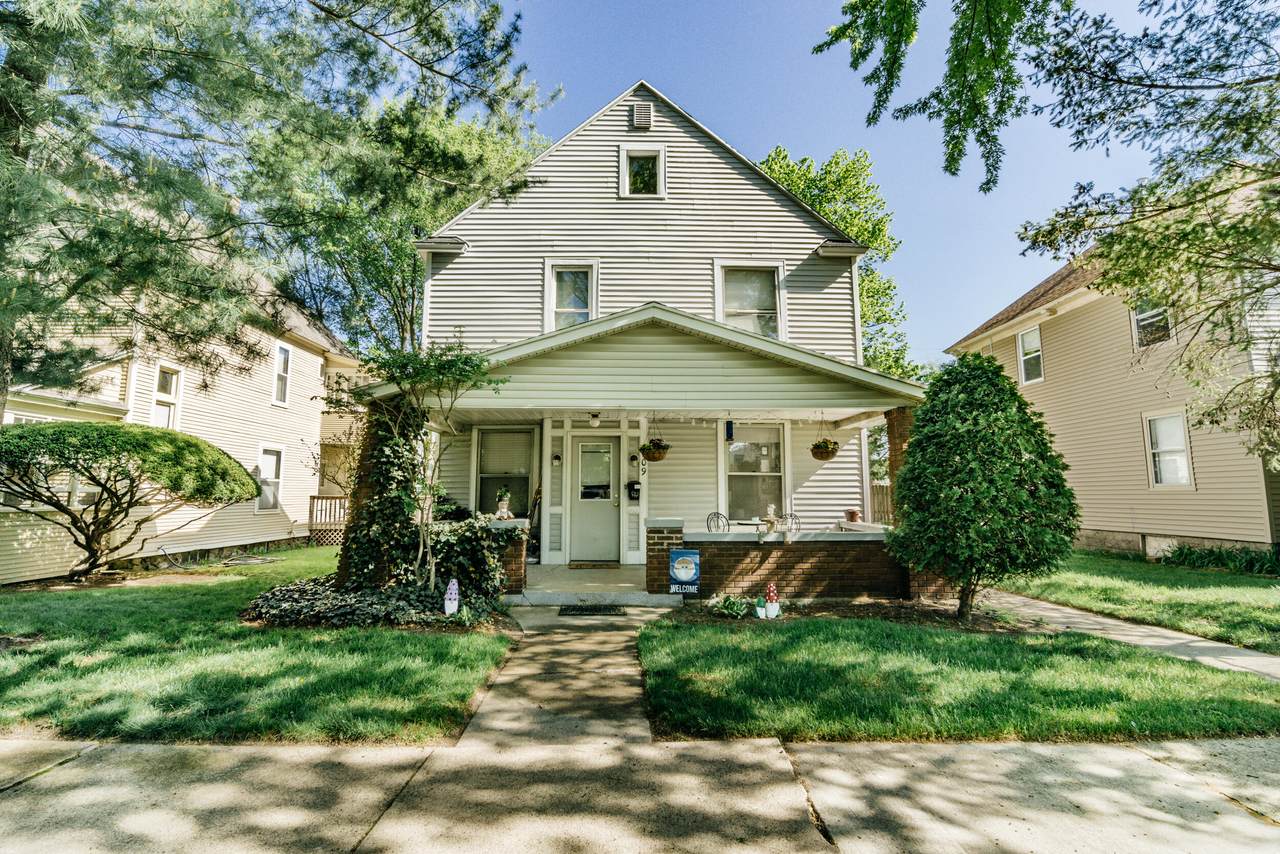 909 Crescent Street - Photo 1