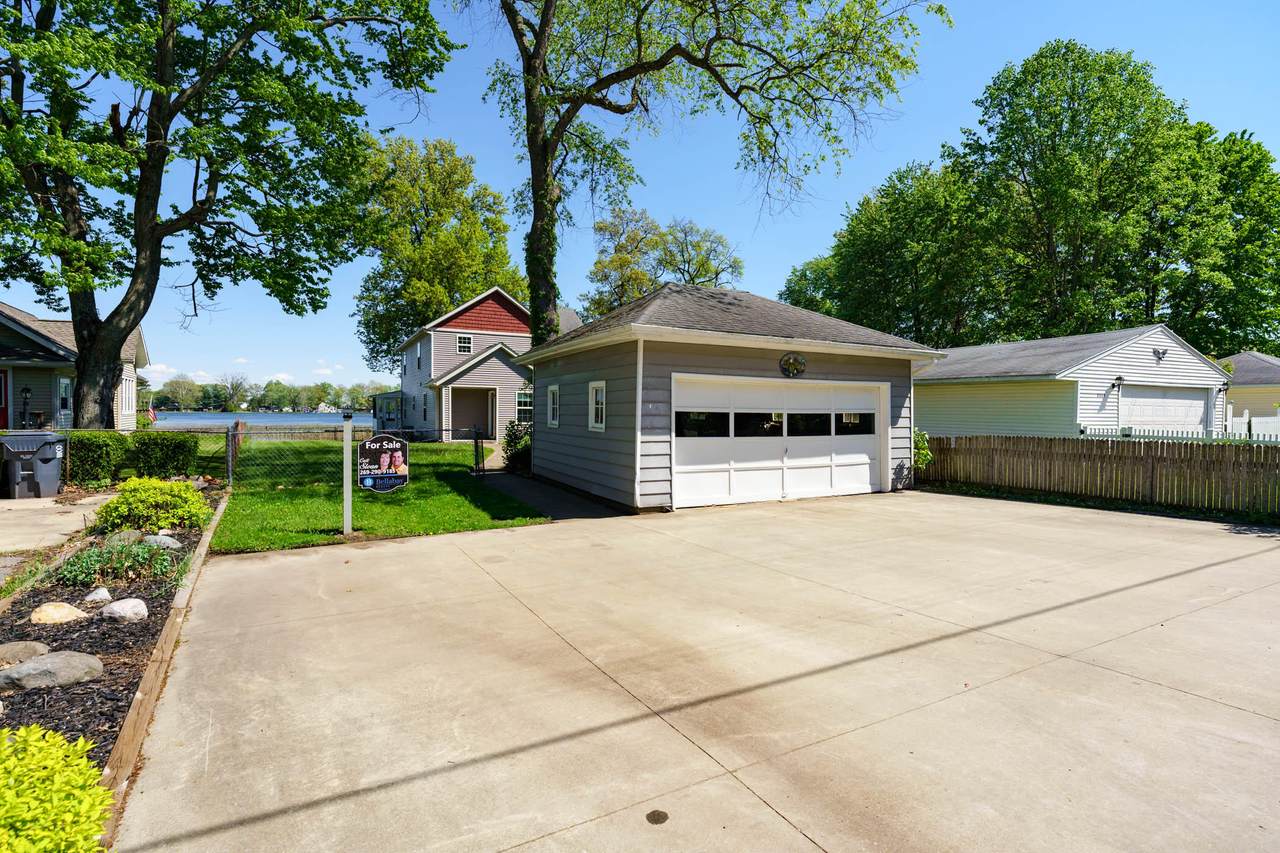 8039 Long Lake Drive - Photo 1