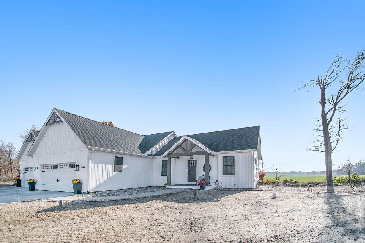 3457 White Heron Lane - Photo 1