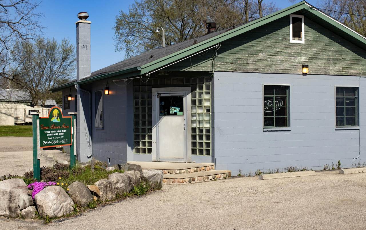 11798 9 Mile Rd - Photo 1