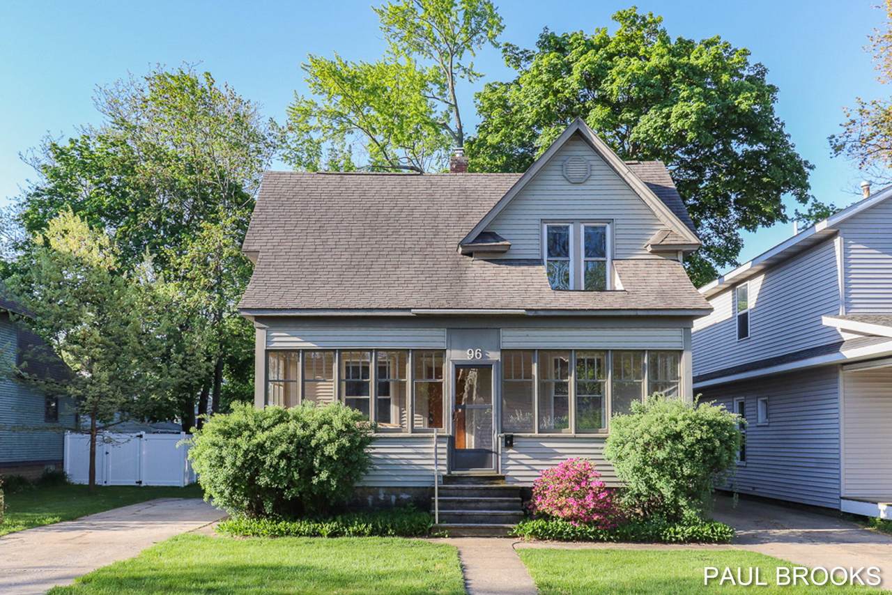 96 15th Street - Photo 1