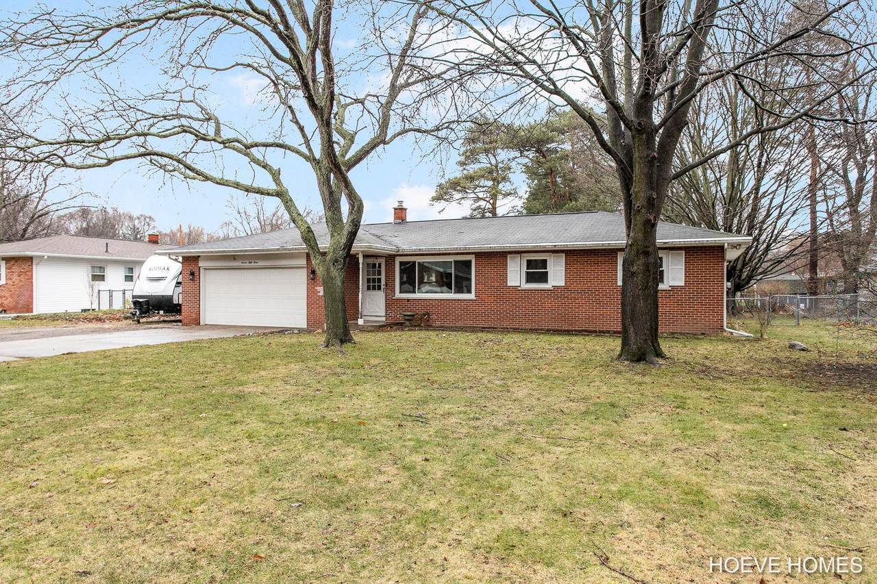 753 Mary Avenue - Photo 1