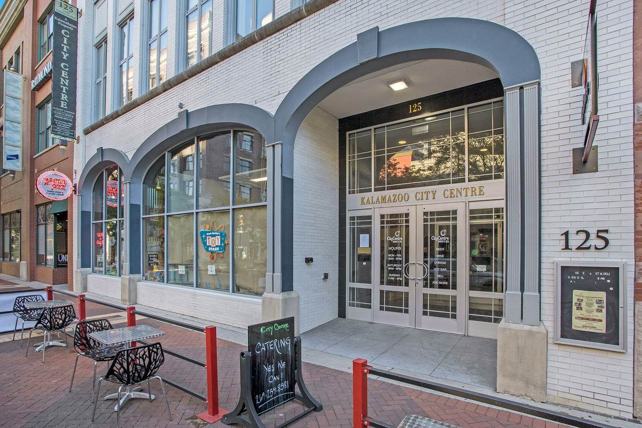 125 Kalamazoo Mall - Photo 1