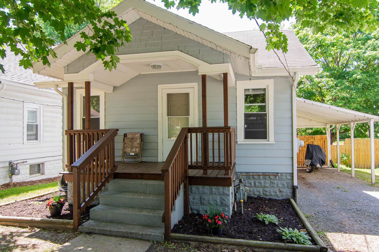 310 15th Street - Photo 1