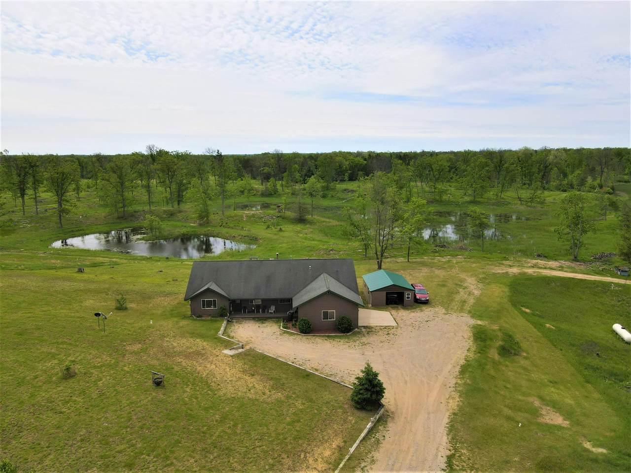 1144 Scribner Road - Photo 1
