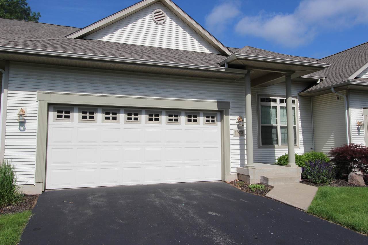 1173 Barrington - Photo 1