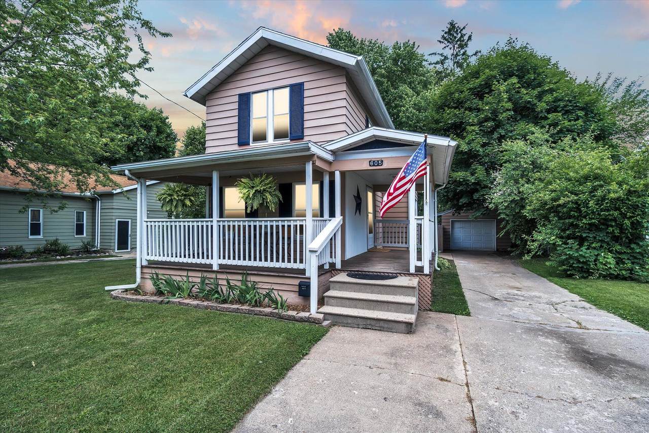 605 Webster St - Photo 1