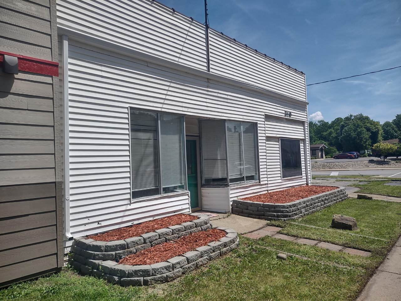 310 Ganson Street - Photo 1