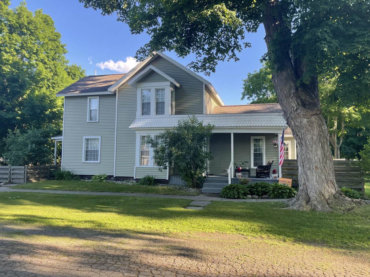 317 Adams Street - Photo 1