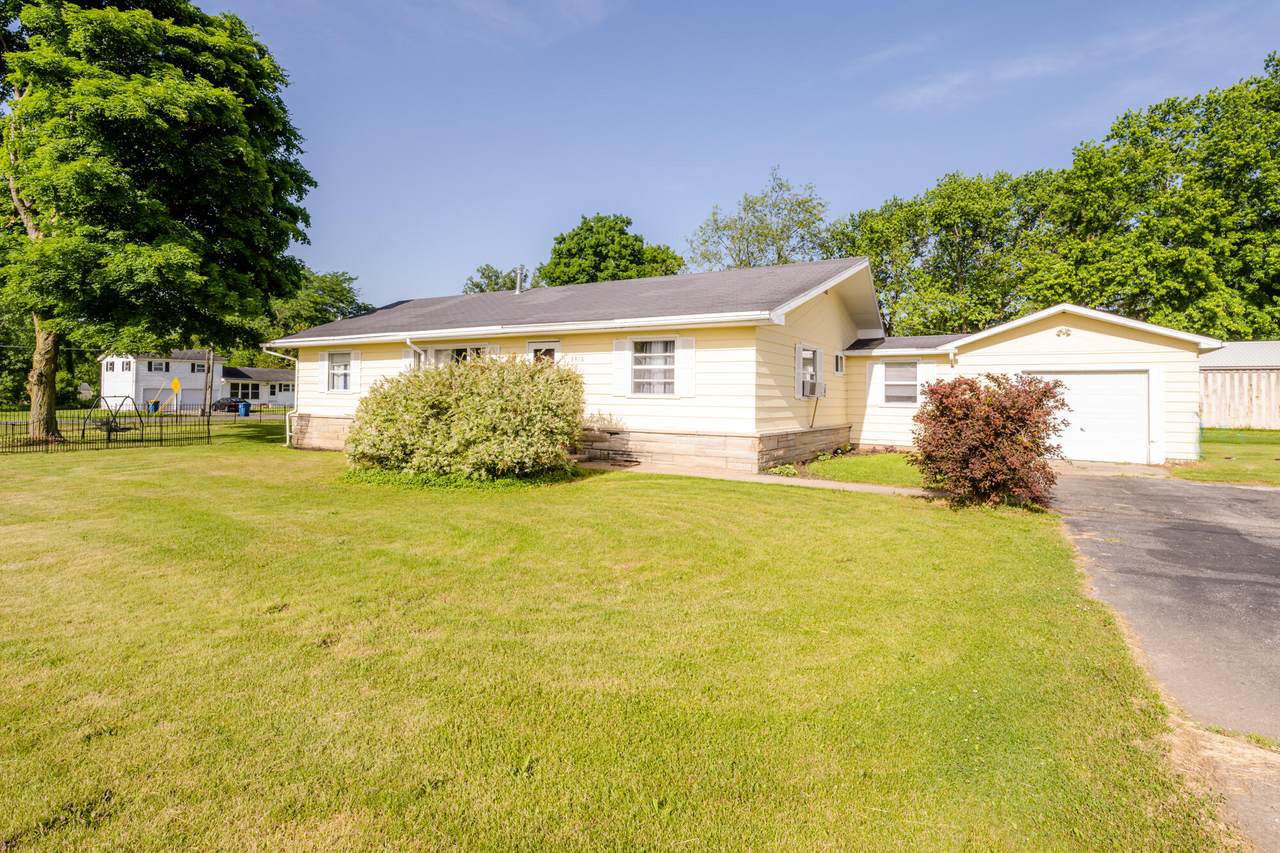9316 Red Bud Trail - Photo 1