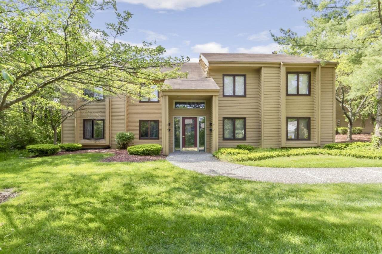 300 Farington Boulevard - Photo 1