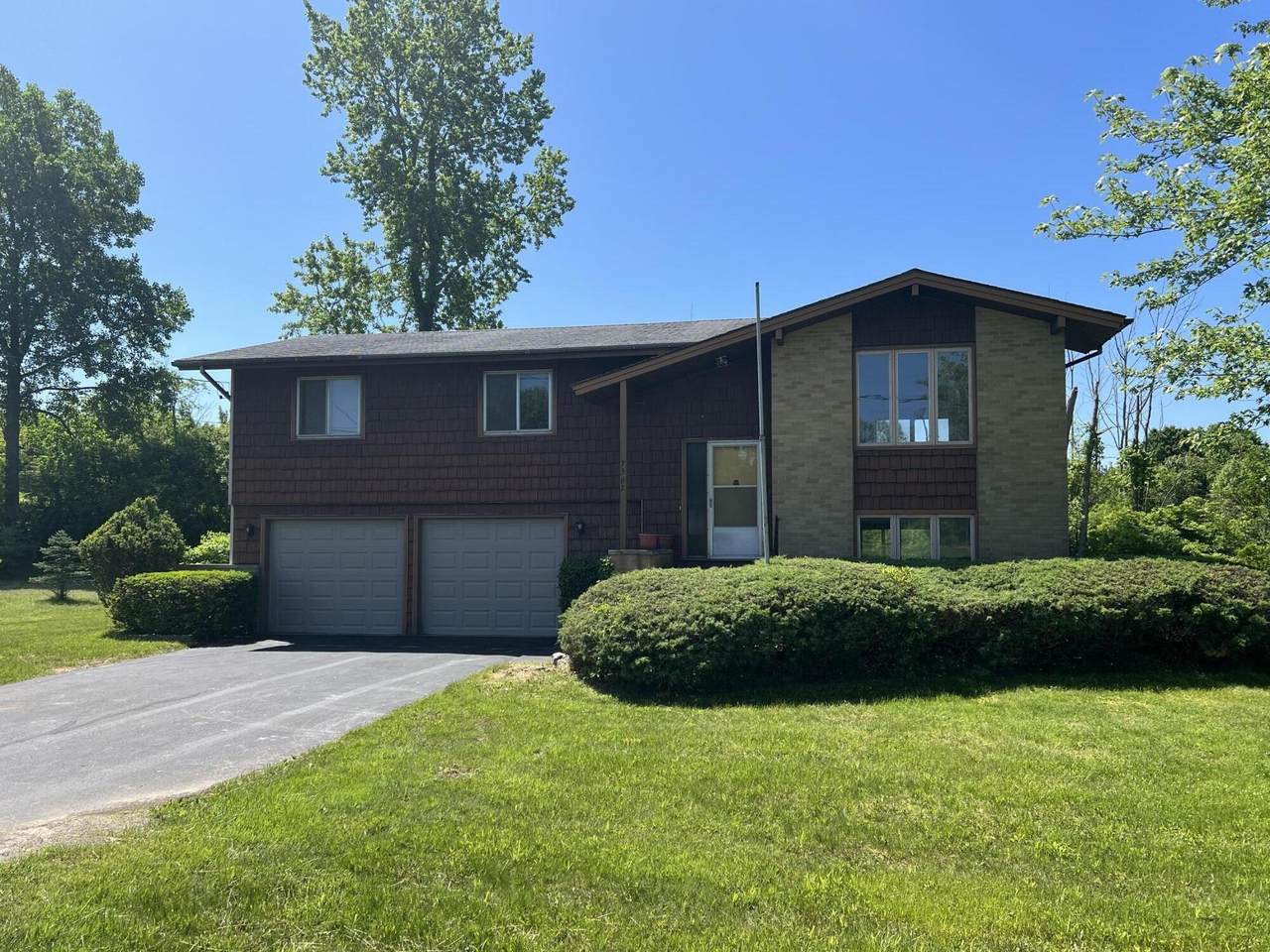 7362 Lake Ridge Road - Photo 1