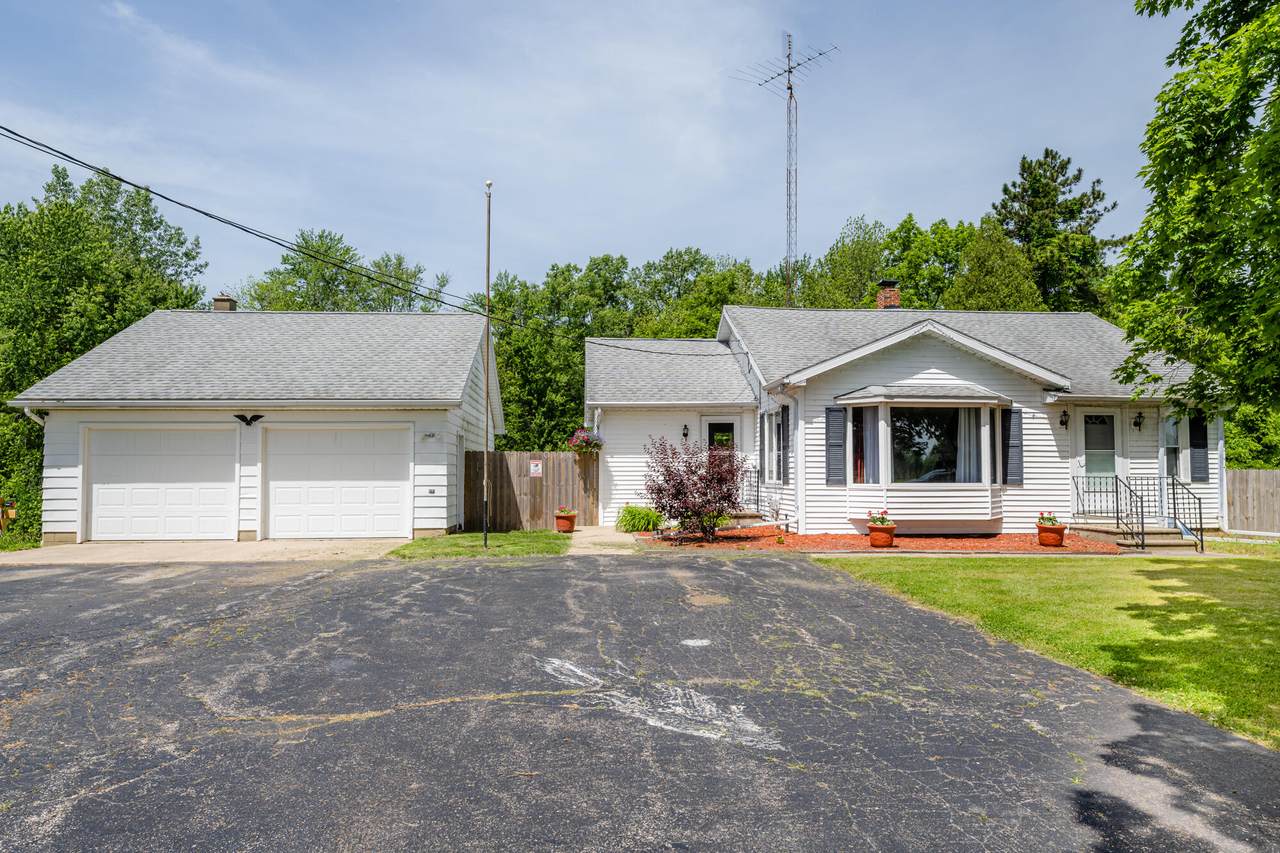 6480 Paw Paw Lake Road - Photo 1