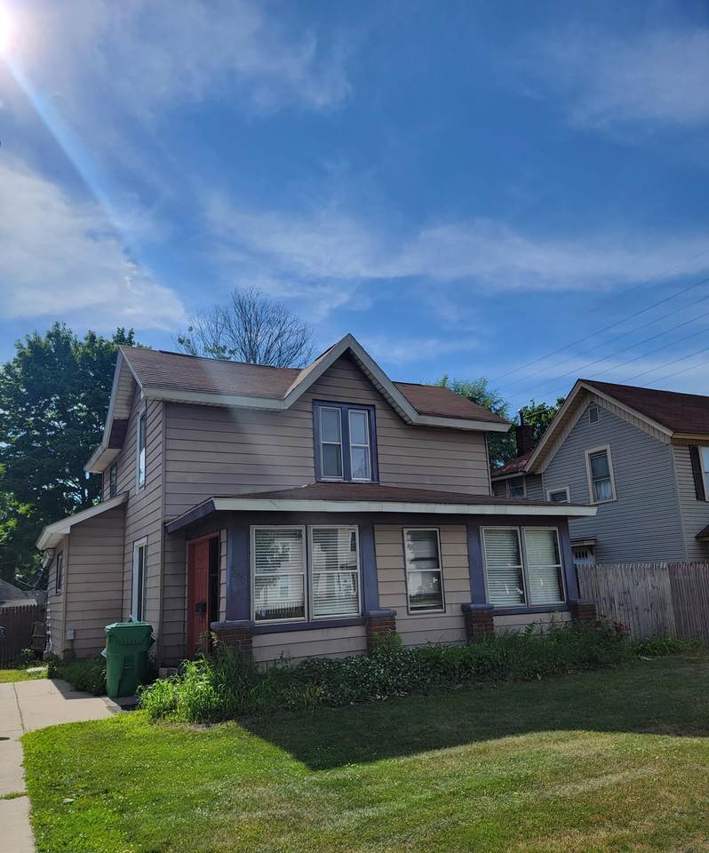313 Front Street - Photo 1