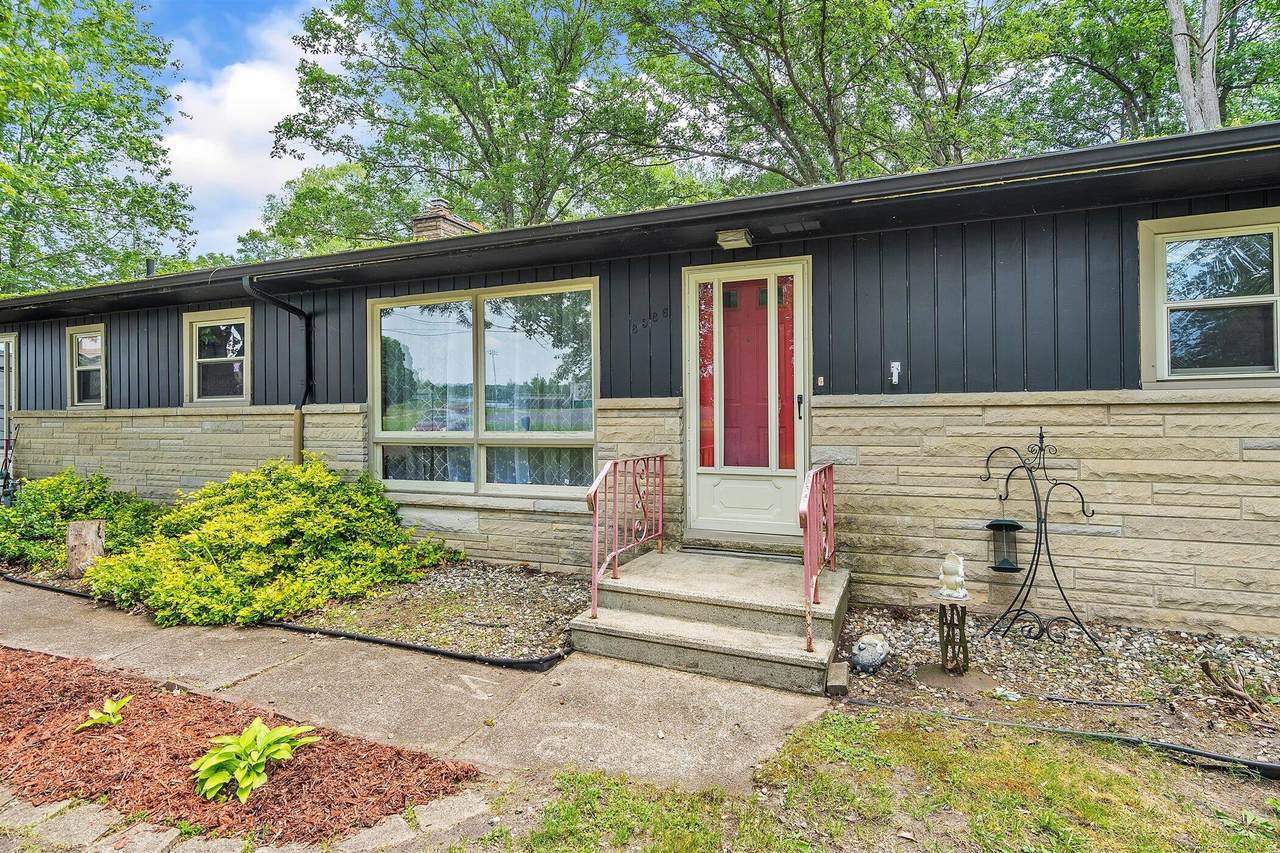 8586 Pennfield Road - Photo 1