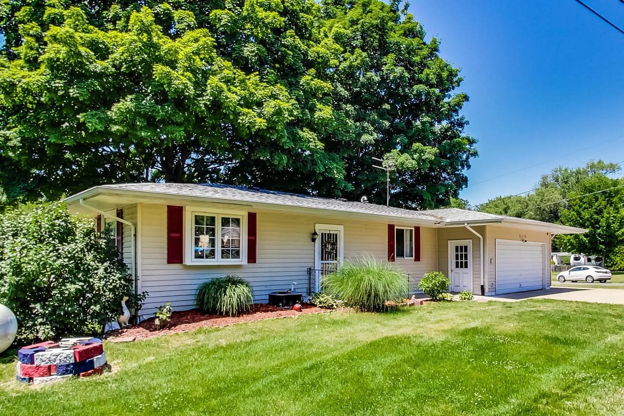 54578 Love Lane - Photo 1