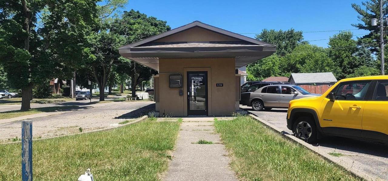 1214 Michigan Avenue - Photo 1