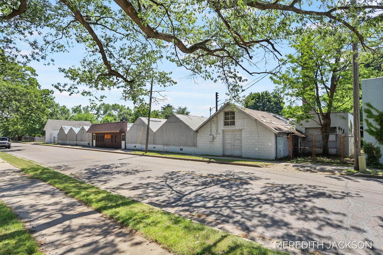 1459 Pine Street - Photo 1
